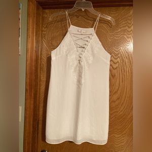 Wayfair white size small lace neck lace up nightgown